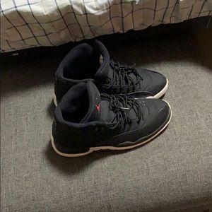 Retro Jordan 12 ( Size 13)